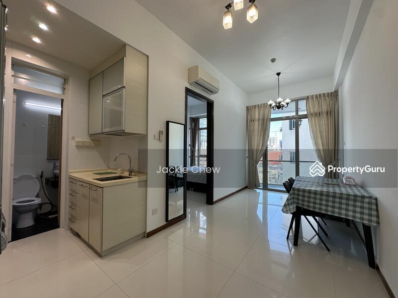 Prop-GPT: Apartment: D08  Soho 188
