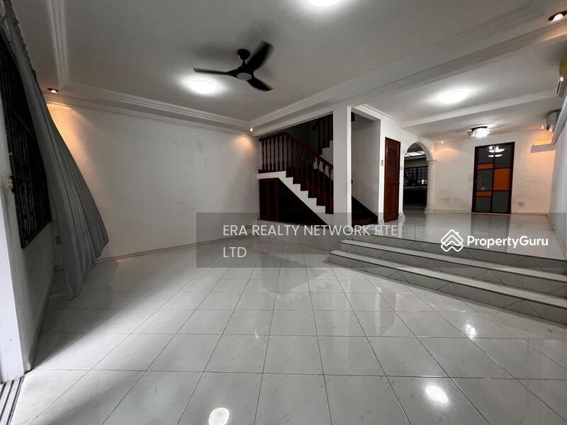 Prop-GPT: Terrace: D19  Jalan Naung