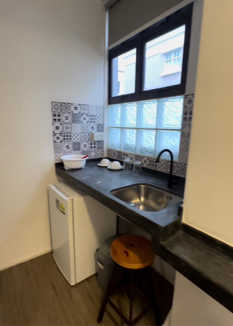 196 tembeling road Detached House Room Rental, $2,100, 1 Bed 1 Bath 300 sqft $7.00 psf