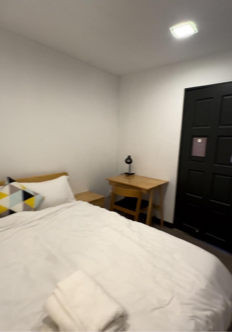 196 tembeling road Detached House Room Rental, $2,100, 1 Bed 1 Bath 300 sqft $7.00 psf