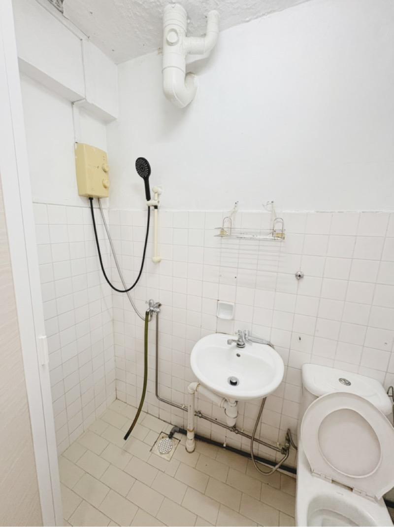 HDB Apartment for Rent: D14, 400301