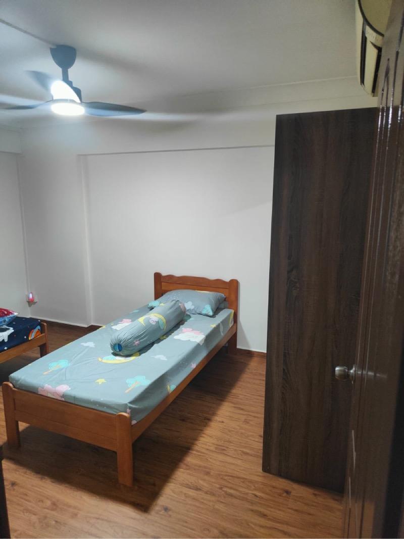 Prop-GPT: HDB Apartment: D27 Yishun 223 Yishun Street 21