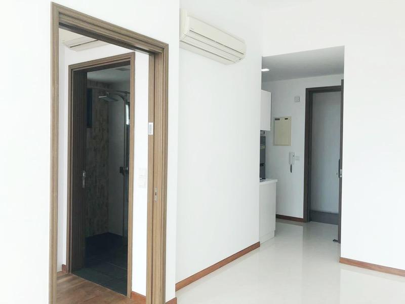Condominium for Rent: D19, 549340