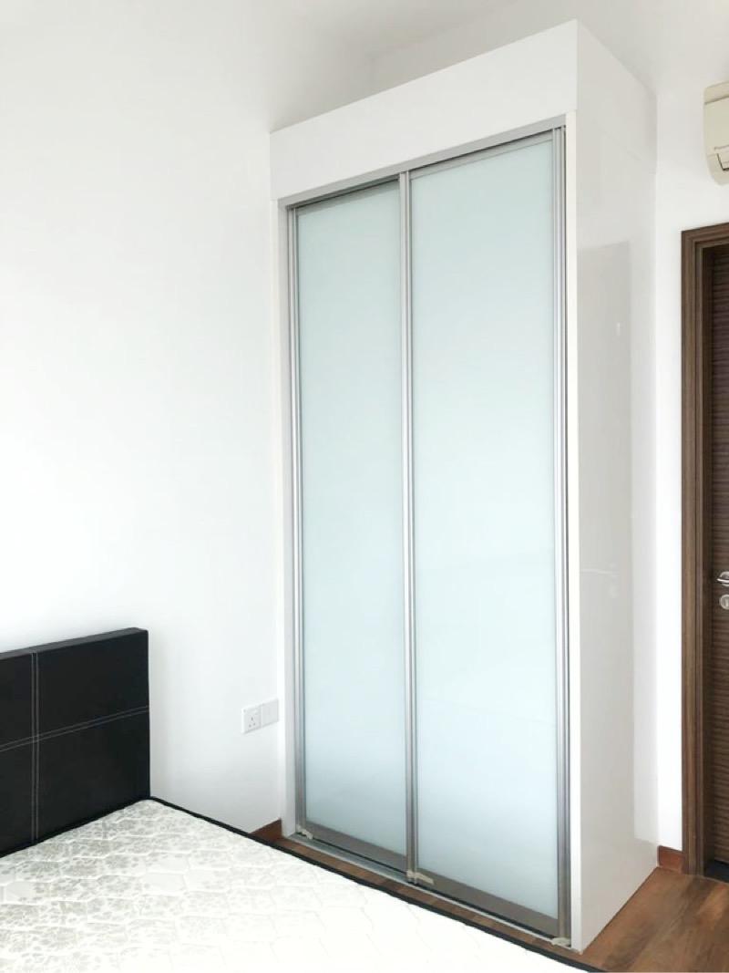 Condominium for Rent: D19, 549340