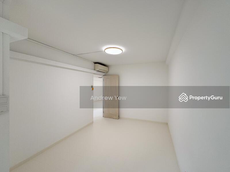 HDB Flat for Rent, 784 Yishun Avenue 2, SGD 3,300 | 99-year lease