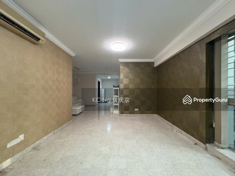 Prop-GPT: Condominium: D18  Modena