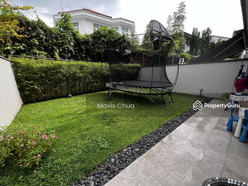 Prop-GPT: Semi-Detached: D10  Victoria Park Villas