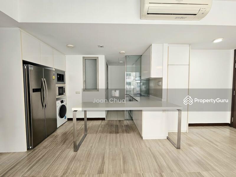 Condominium for Rent: D16, 469307