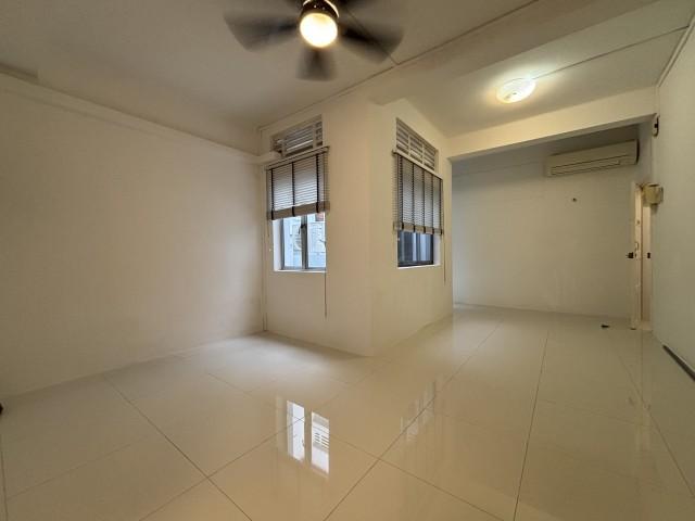65 Tiong Poh Road HDB Apartment For Rent, $5,400, 3 Bed 1 Bath 958 sqft $5.64 psf
