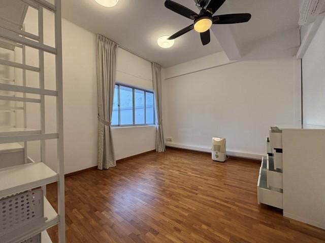 65 Tiong Poh Road HDB Apartment For Rent, $5,400, 3 Bed 1 Bath 958 sqft $5.64 psf