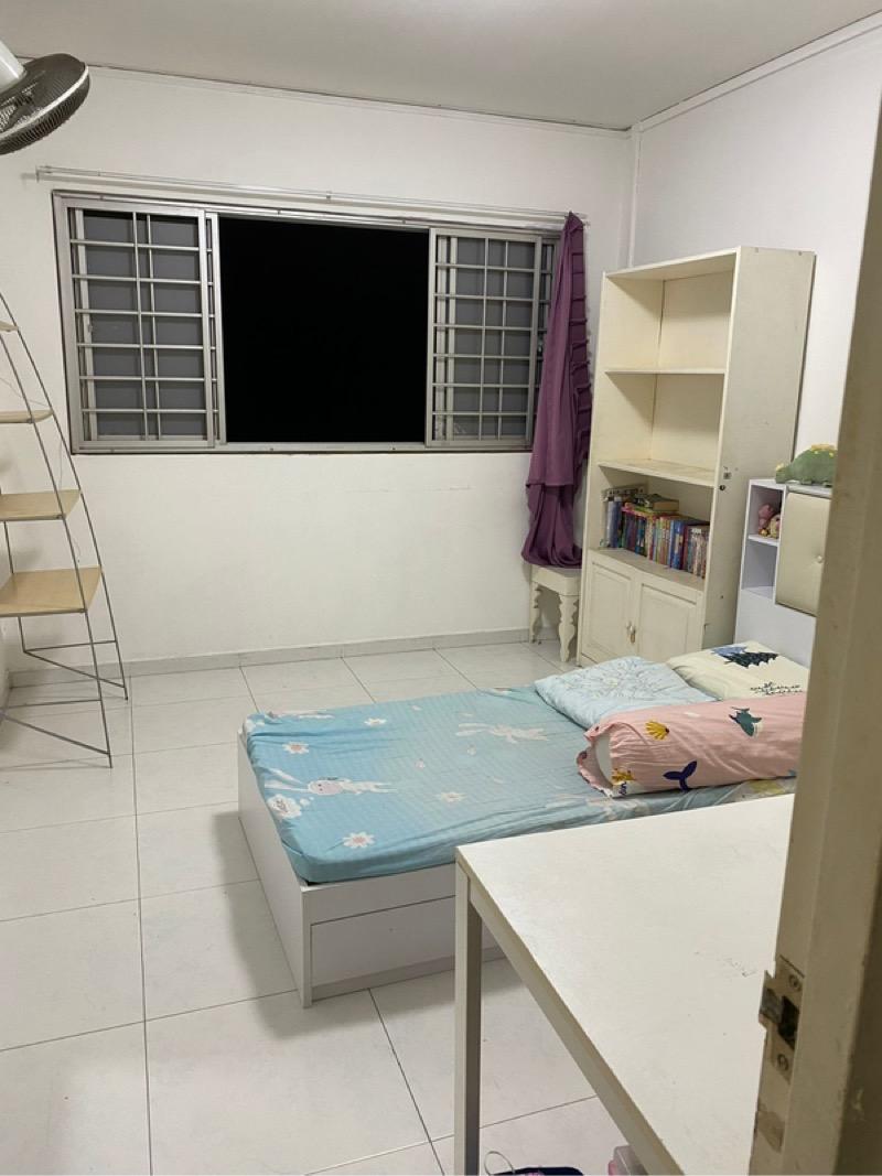 Prop-GPT: HDB Apartment: D23  214 Petir Road