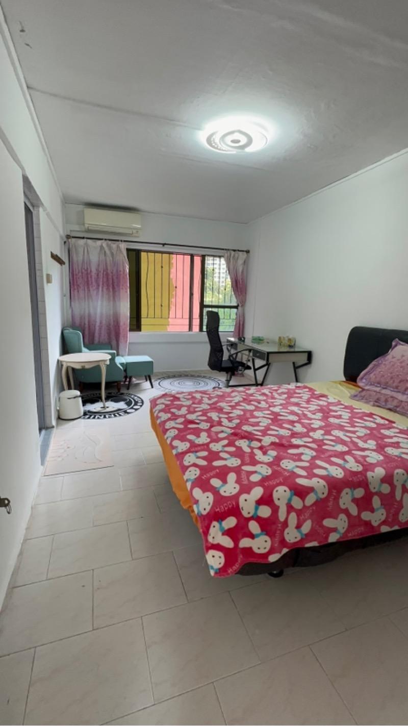 Prop-GPT: Apartment: D01  People's Park Complex