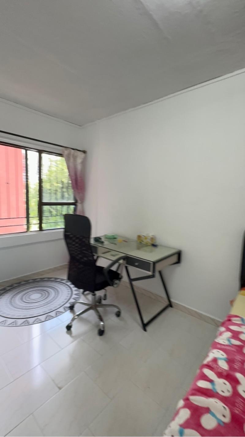 Apartment for Rent, People's Park Complex Apartment Room Rental, $2,400, 1 Bed 1 Bath 250 sqft $9.60 psf, SGD 2,400