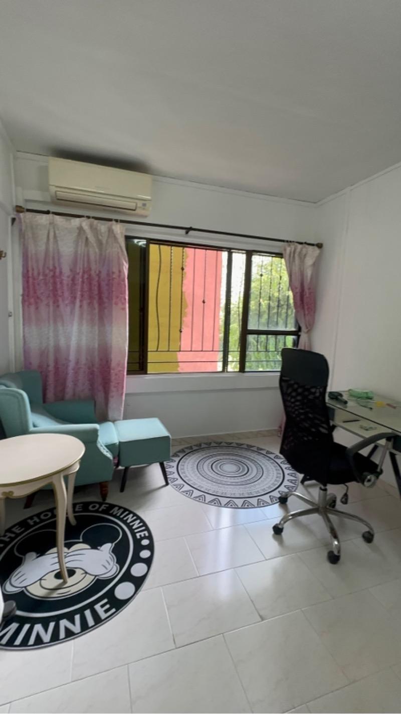 Apartment for Rent, People's Park Complex Apartment Room Rental, $2,400, 1 Bed 1 Bath 250 sqft $9.60 psf, SGD 2,400
