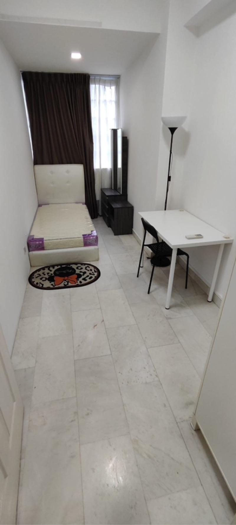 Prop-GPT: Apartment: D12  Balestier Plaza