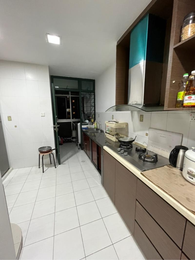 Condominium for Rent, Centro Mansions Condominium Room Rental, $1,100, 1 Bed 1 Bath 90 sqft $12.22 psf, SGD 1,100