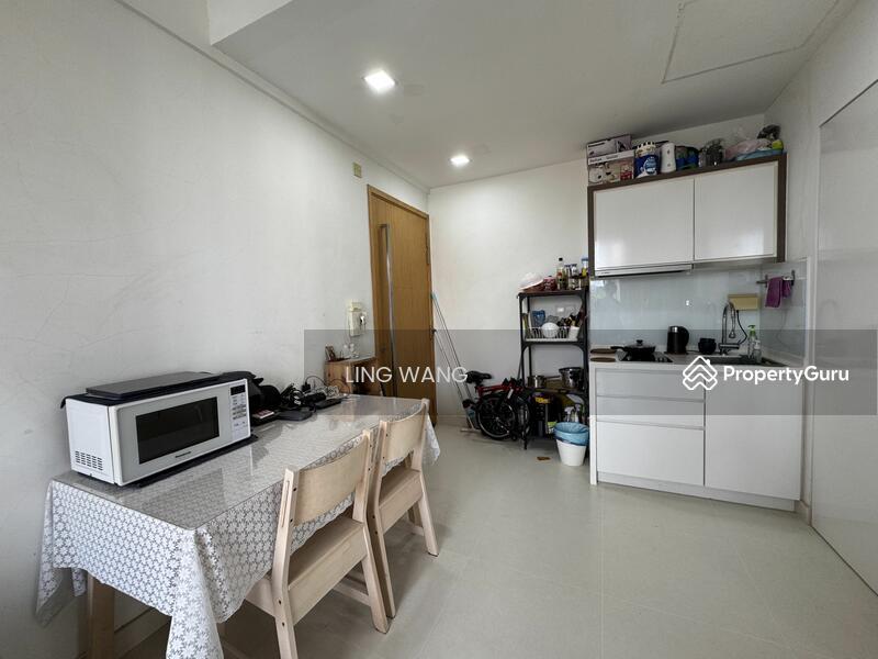 Condominium for Rent: D19, 547803
