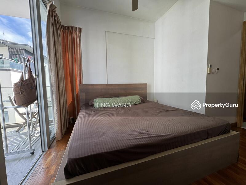 Condominium for Rent: D19, 547803