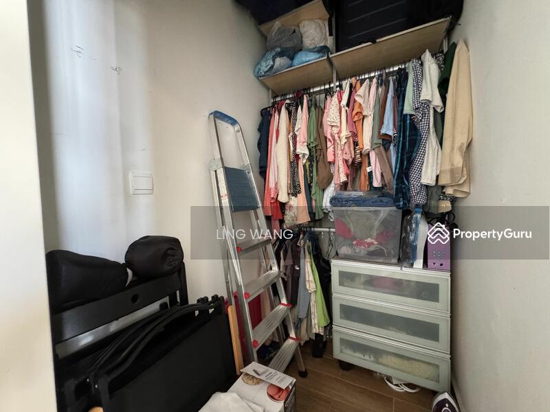 Condominium for Rent: D19, 547803