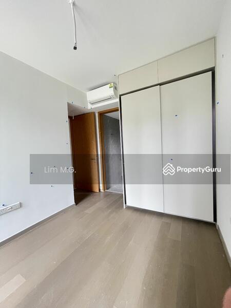 Condominium for Rent, Penrose, SGD 8,000 | 99-year lease