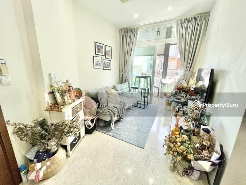 Prop-GPT: Condominium: D19  Cardiff Residence