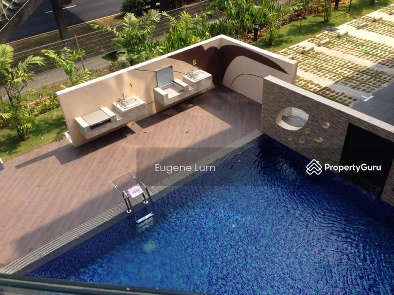Condominium for Rent: D19, 558962