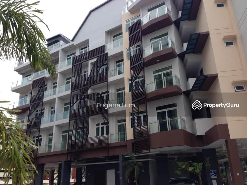 Condominium for Rent: D19, 558962