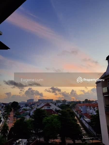 Condominium for Rent: D19, 558962