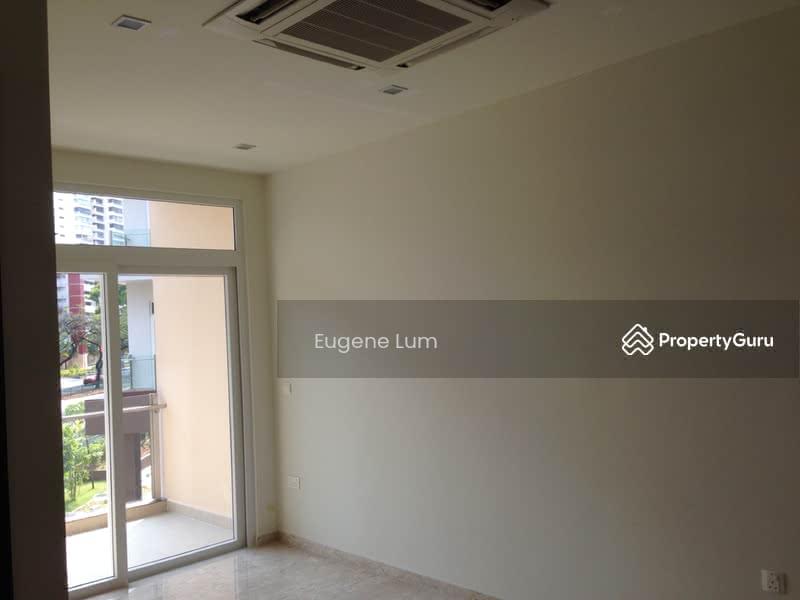 Condominium for Rent: D19, 558962