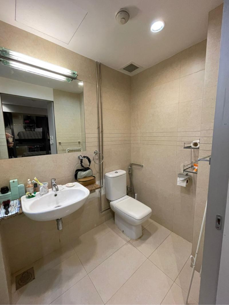 Apartment for Rent, High Street Centre Apartment Room Rental, $2,900, 1 Bed 1 Bath 220 sqft $13.18 psf, SGD 2,900