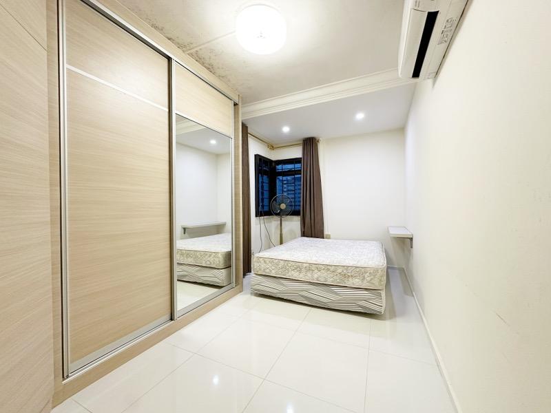 HDB Apartment for Rent, 191A Rivervale Drive HDB Apartment Room Rental, $900, 1 Bed 1 Bath 1,237 sqft $0.73 psf, SGD 900 | 99-year Leasehold