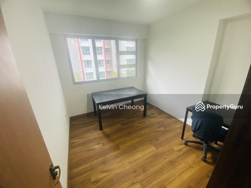 HDB Flat for Rent, 641A Senja Close, SGD 2,800 | 99-year lease