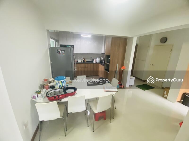 HDB Flat for Rent, 641A Senja Close, SGD 2,800 | 99-year lease