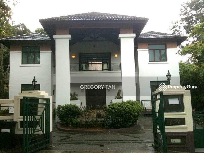 Prop-GPT: Bungalow - Good Class: D10  Cluny Park