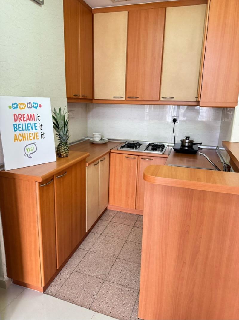 Apartment for Rent, The Plaza Apartment Room Rental, $1,299, 1 Bed 1 Bath 150 sqft $8.66 psf, SGD 1,299 | 99-year Leasehold