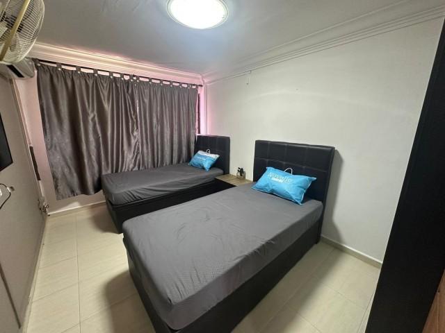 Prop-GPT: HDB Apartment: D27 Yishun 809 Yishun Ring Road