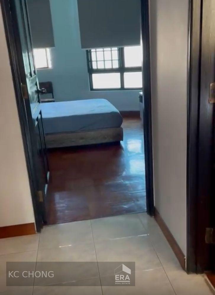 Prop-GPT: Condominium:   Lorong 37 Geylang Guilin Mansions For Rent
