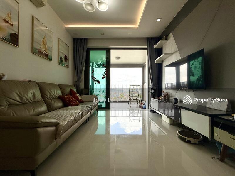 Executive Condominium for Rent, The Topiary, SGD 4,500 | 99-year lease