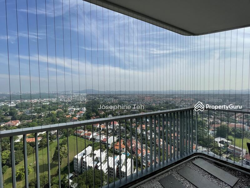 Prop-GPT: Condominium: D10  d'Leedon (Former Farrer Court)