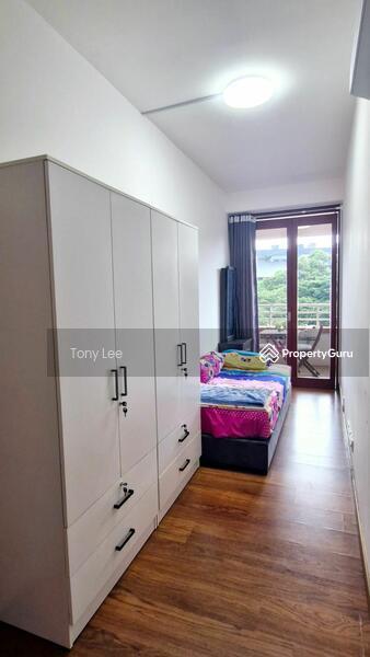 Prop-GPT: Condominium: D17  Loyang Valley
