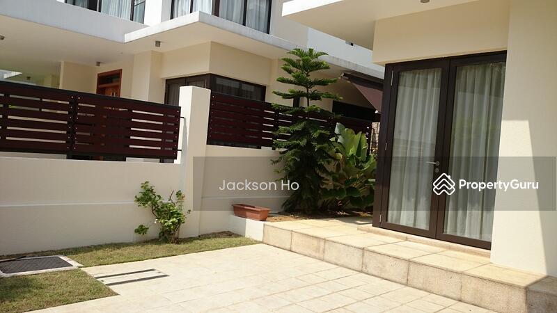 Semi-Detached for Rent: D25, 737955