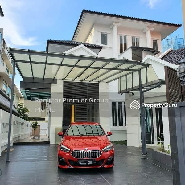 Prop-GPT: Semi-Detached: D16  MODERN CLASSICAL & SPACIOUS SEMI D @ SENNETT ESTATE