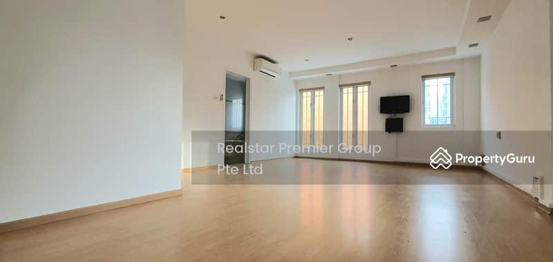 Semi-Detached for Rent: D16, 466781