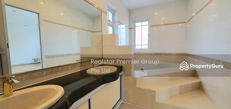 Semi-Detached for Rent: D16, 466781