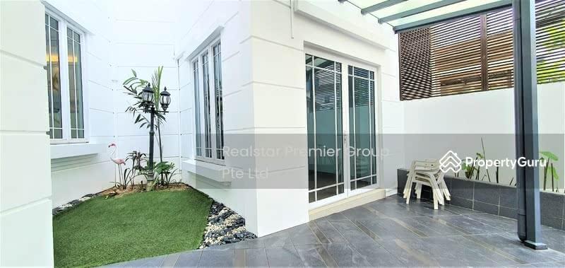 Semi-Detached for Rent: D16, 466781