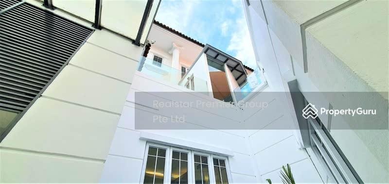 Semi-Detached for Rent: D16, 466781