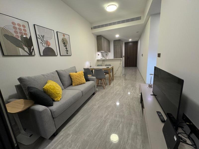 Prop-GPT: Condominium: D10  Leedon Green