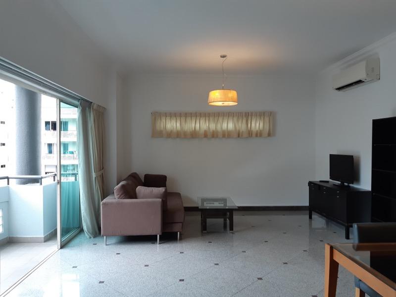 Condominium for Rent, Royal Palm Mansions Condominium For Rent, $5,500, 3 Bed 3 Bath 1,238 sqft $4.44 psf, SGD 5,500