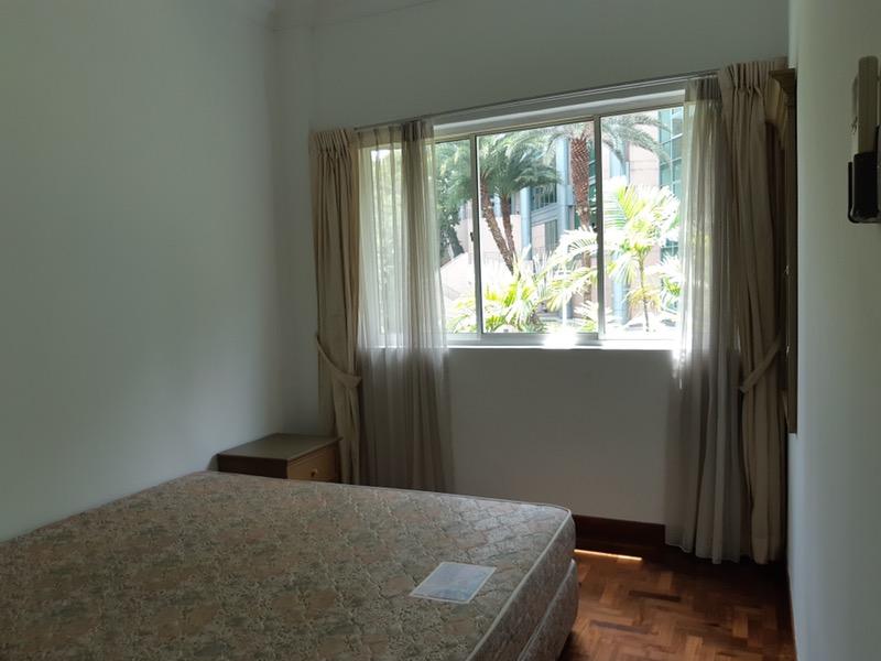 Condominium for Rent, Royal Palm Mansions Condominium For Rent, $5,500, 3 Bed 3 Bath 1,238 sqft $4.44 psf, SGD 5,500