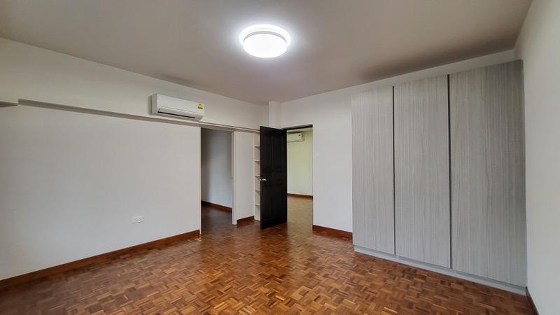 Condominium for Rent: D11, 309427